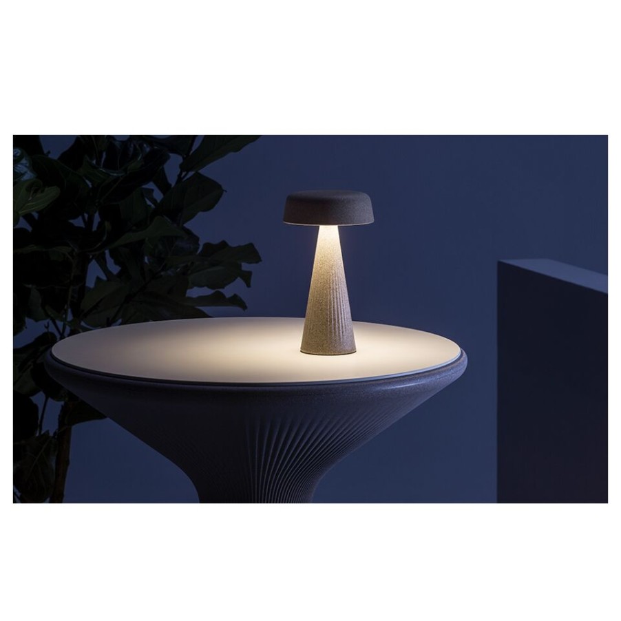 Illuminazione Plust | Plust Table Lamp Fade