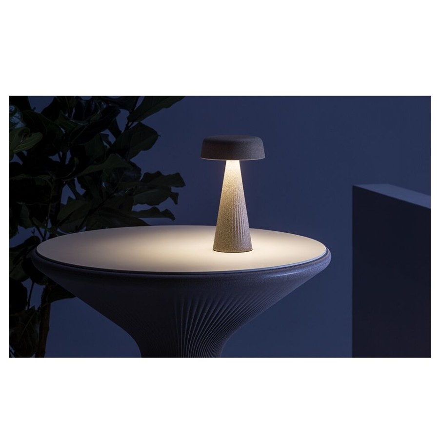 Outdoor Plust | Plust Table Lamp Fade