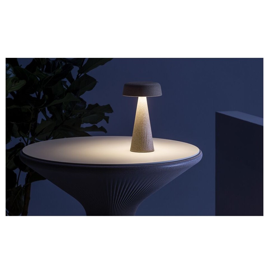 Illuminazione Plust Lampade Da Tavolo | Plust Table Lamp Fade